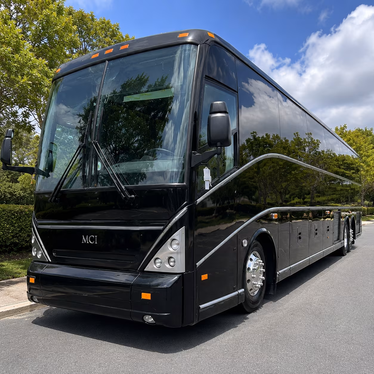 red wings pistons buses from waterford to little caesars arena